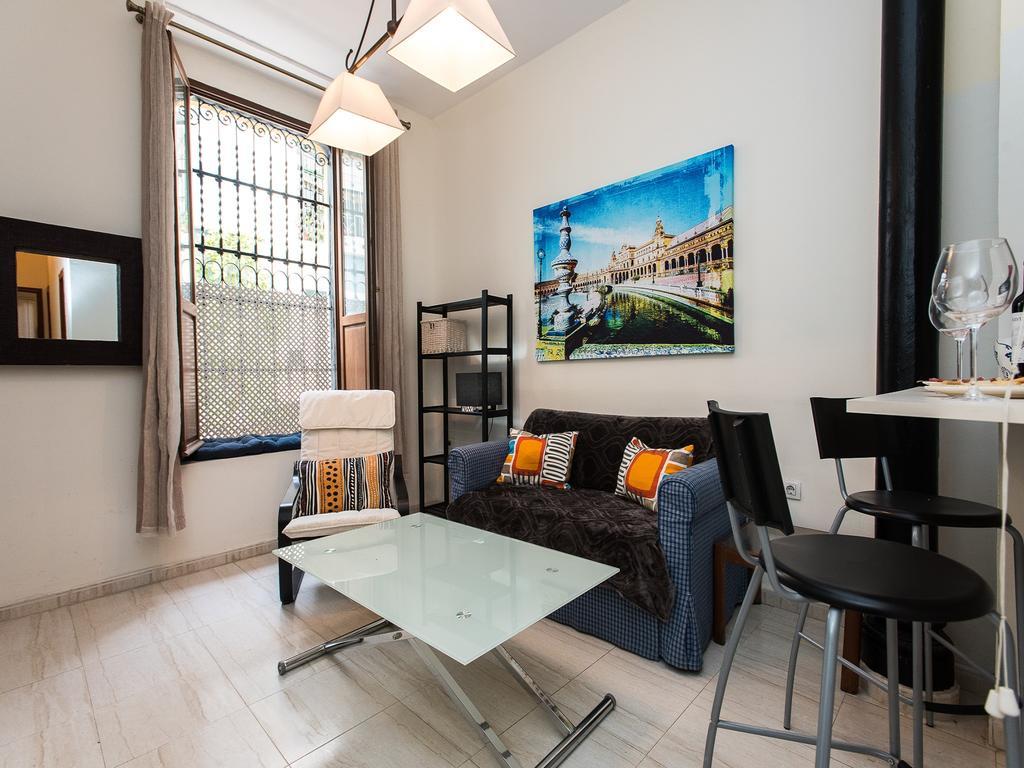 Divi Apartments Valvanera Seville Exterior photo