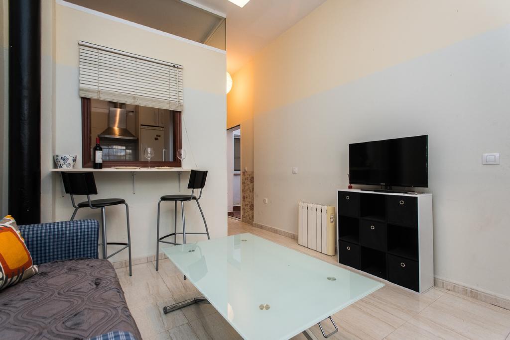 Divi Apartments Valvanera Seville Exterior photo